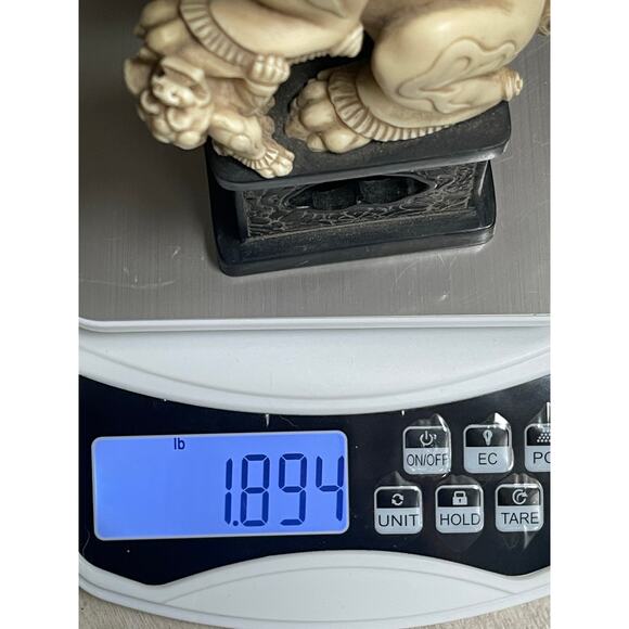 Vintage Foo Dog Statues Guardian Lions Faux Ivory Chinoiserie Decor 7” - Picture 9 of 9